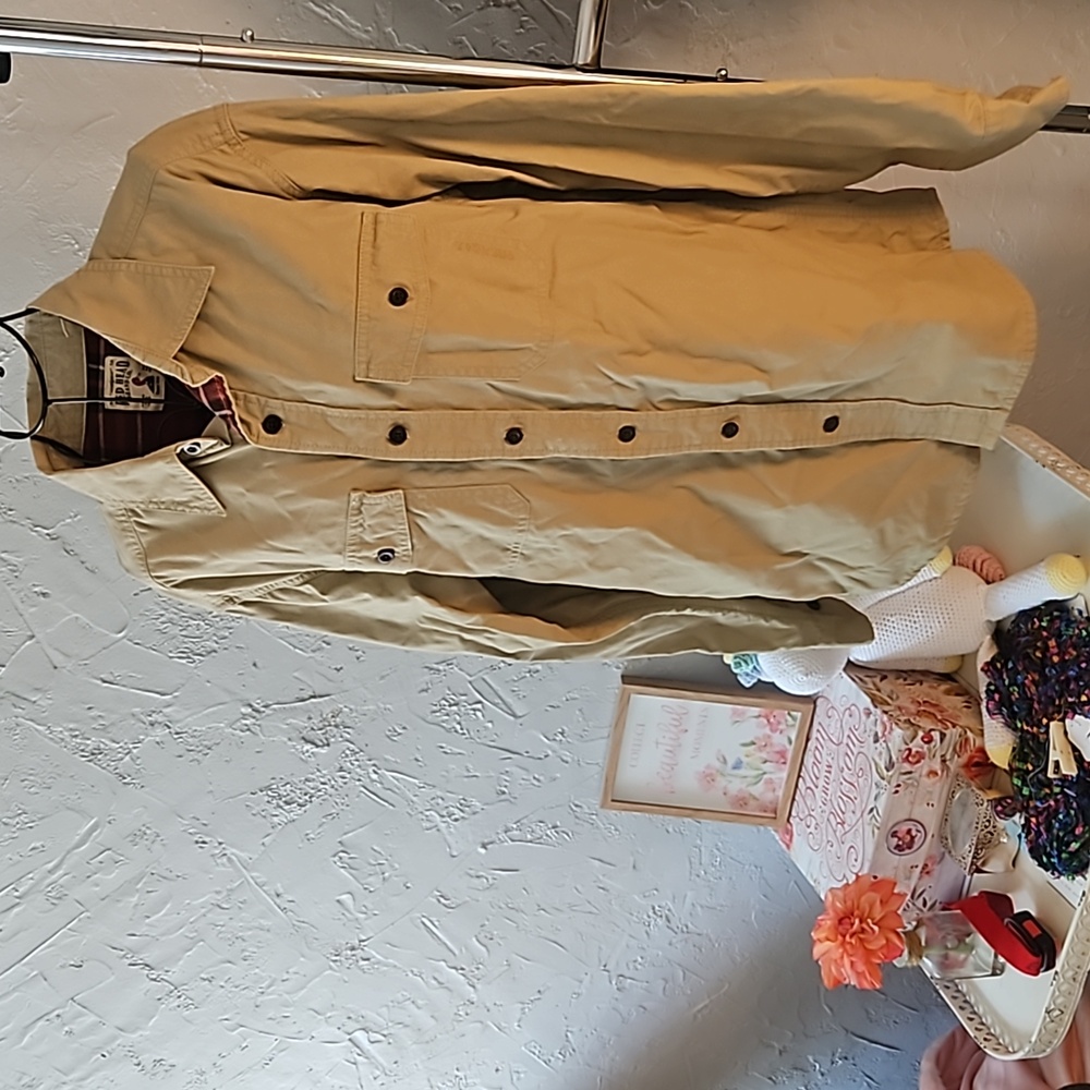 Redhead heavy duty cotton flannel lined button-down shirt. Size S.